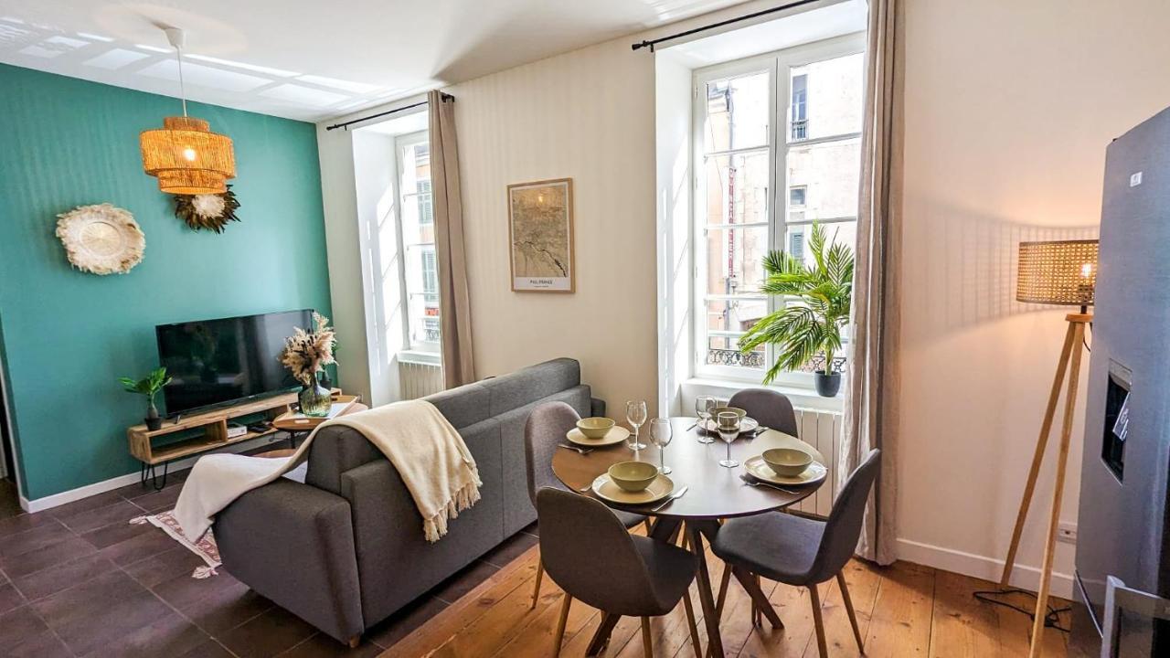 Cosy Calypso 2Ch - Quartier Des Halles & Parking Pau Buitenkant foto